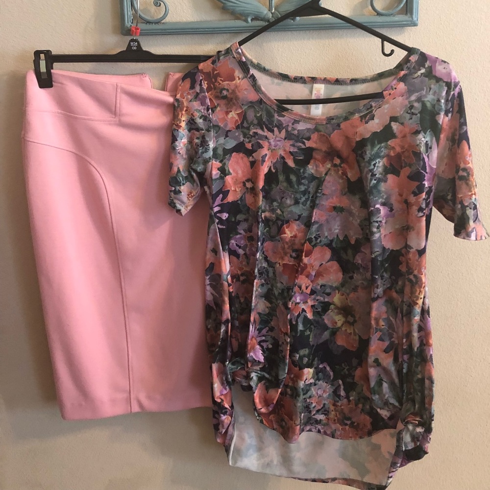 New York and Co pink skirt